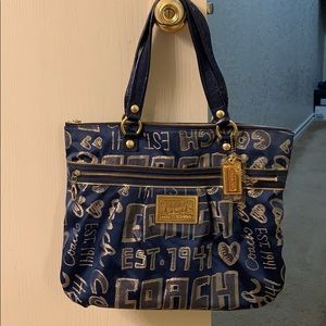 Authentic coach poppy tote